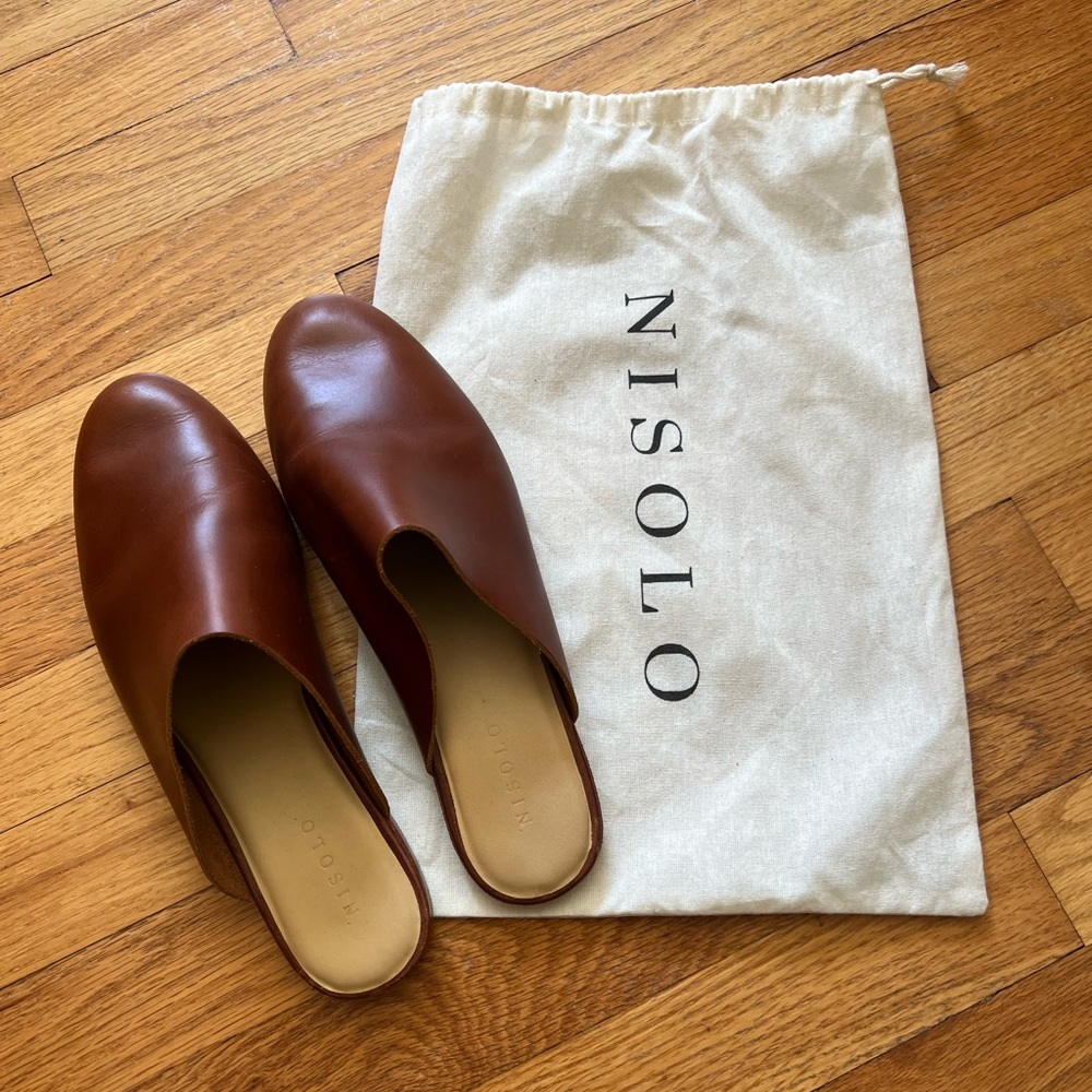 Nisolo Lima slip on